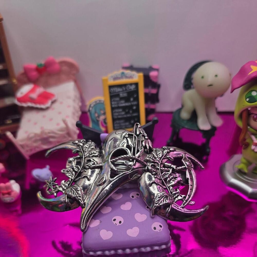 Unbranded Women's Silver and Grey Hair-accessories